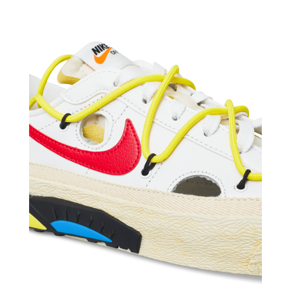Nike Off-White™️ Blazer Low Sneakers Bianco