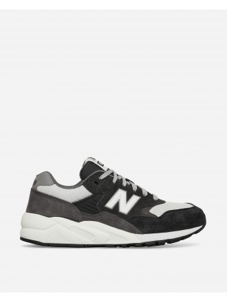 Comme Des Garçons Homme Sneakers New Balance 580 Nero