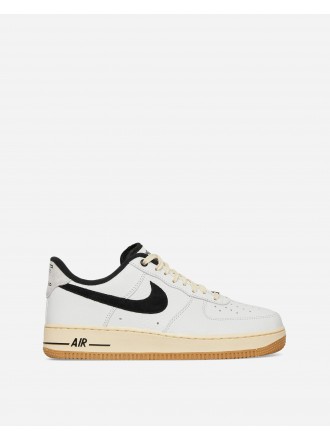 Nike WMNS Air Force 1 '07 Sneakers Summit Bianco / Nero