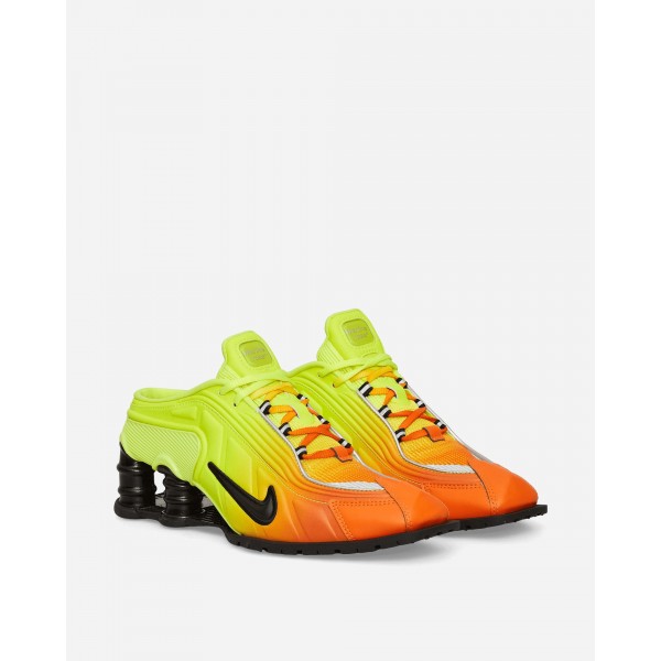 Scarpe da ginnastica Nike Martine Rose WMNS Shox MR4 Arancione di sicurezza / Nero