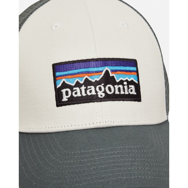 Cappello Patagonia P-6 Logo Lopro Trucker Bianco/Verde Nouveau